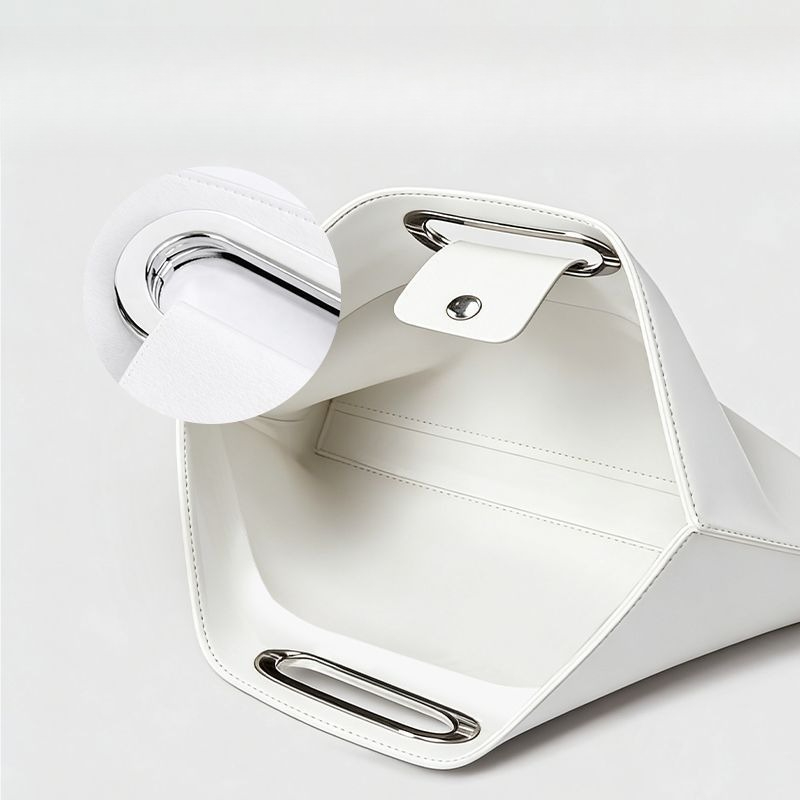アニメちいかわPUレザーラップトップバッグ防水厚手耐久性のあ - Laptop Editing Accessories のレビューと価格